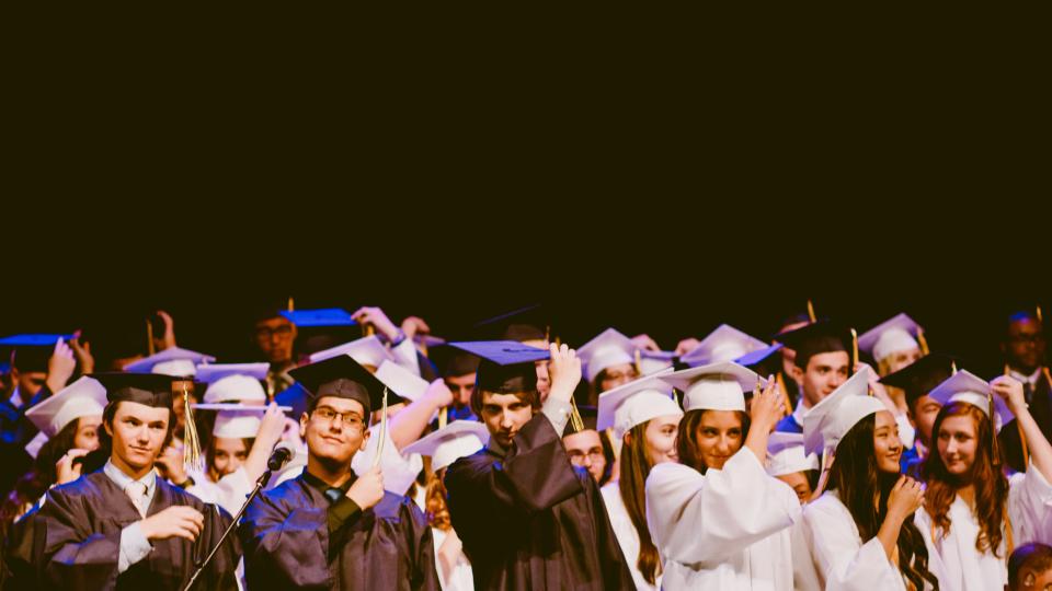 Calon mahasiswa baru di kampus
